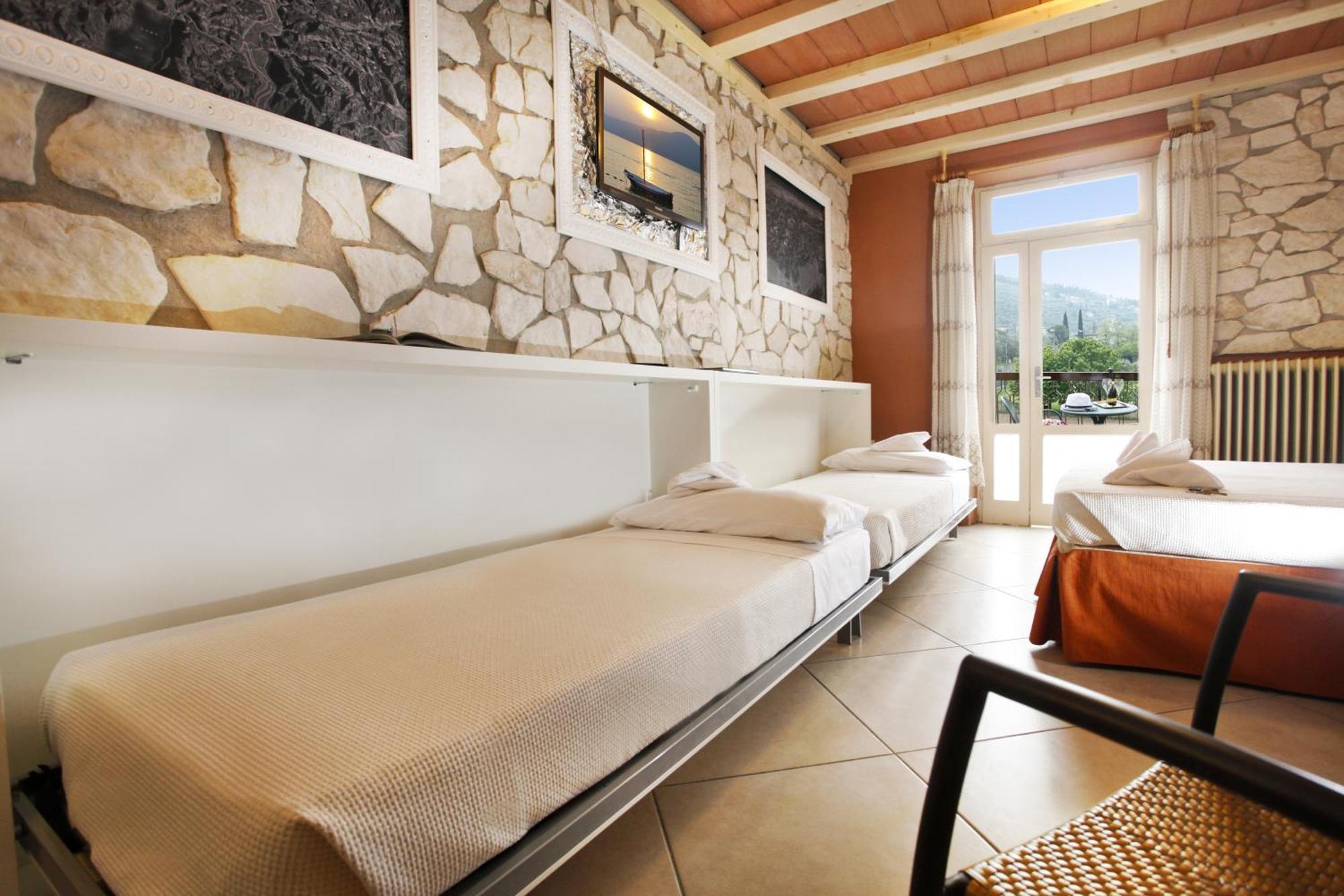 Albergo Garni Orchidea Ρίβα ντελ Γκάρντα Εξωτερικό φωτογραφία